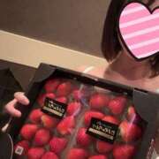 えれな【巨乳女子】 いちごが食べたい(🍓) Select(セレクト)