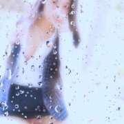 ヒトミ 雨ー(泣 OLの品格 クラブアッシュ