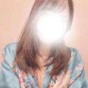 すみれ すみれ出勤✌️ 三つ乱本館