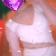 ヒメ日記 2025/12/30 12:20 投稿 花野いろは コウテイ