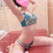 ヒメ日記 2025/12/25 15:44 投稿 土屋はる リップスティック