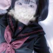 HITOMI (ひとみ) 春ビョリ🌸 UTAKATA