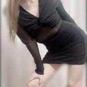 ヒメ日記 2025/04/30 08:31 投稿 桐生えりな マダムと紳士