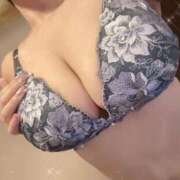 ヒメ日記 2025/10/10 09:24 投稿 ひなた『プレミアキャスト』 CANDY