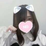 あゆむ 🐰🤍出勤🤍🐰 手コキガールズコレクション