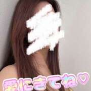 絢瀬 華 貼り付けたシール(?´艸`) 五十路マダム金沢店