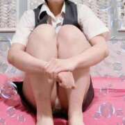 かるみ 1/13(火)→1/17(土)変更します🙇‍♀ 若葉