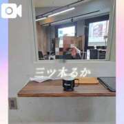 三ツ木 るか ♡newるか♡ 夜這い専門 発情する奥様たち梅田店