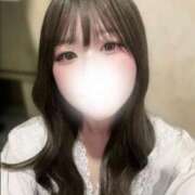 あかり 出勤🤍 彼女の部屋本店