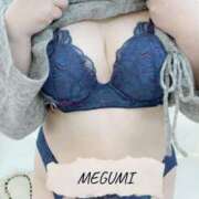 愛実(めぐみ) 意見を募ります🙂 エクレア神田-ECLAIR-天然貴姉乳舐手淫