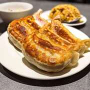 仲間理恵 餃子のあとは。 五十路マダムエクスプレス横浜店（カサブランカグループ）