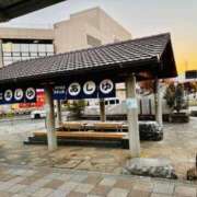 清水智子 駅の前に足湯?? 五十路マダムエクスプレス横浜店（カサブランカグループ）