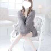 指原さとみ 朝活? 華椿