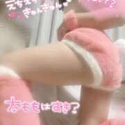 ヒメ日記 2025/08/22 16:46 投稿 水野みずき 全裸美女からのカゲキな誘惑