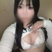 ヒメ日記 2026/04/19 09:38 投稿 水野みずき 全裸美女からのカゲキな誘惑