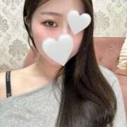 りょう 本日も出勤してます🤍 ミセス ファースト -お姉さん・若妻専門店-