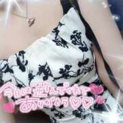 みほ 退勤しました🍏 若妻淫乱倶楽部