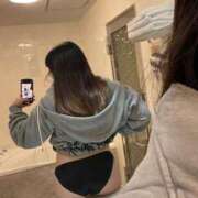 ヒメ日記 2025/10/25 02:48 投稿 みく【19歳未経験☆全身性感帯】 モッチーナ