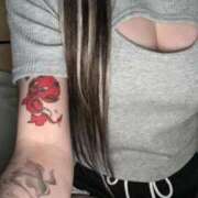 うらね★特級かわうぃ～系女子 私の長所ってなんだろう？💭 かりゆしOLの秘密【20代沖縄美女多数在籍-デリヘル×ヌードエステ】