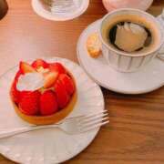 ヒメ日記 2025/02/18 18:29 投稿 りん 胡蝶蘭