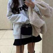 ヒメ日記 2025/03/05 12:33 投稿 宮根 ほの　現役モデル小顔 ファーストクラス ルビー