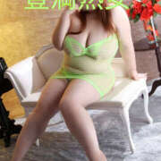 めぐる 16日の出勤予定を変更のお知らせ 豊満熟女