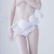 ヒメ日記 2025/12/27 12:31 投稿 萌乃　ふわり ノーパンパンスト スケベなOL梅田・兎我野店