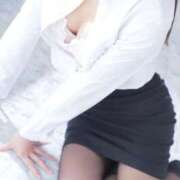 ヒメ日記 2026/04/17 10:18 投稿 萌乃　ふわり ノーパンパンスト スケベなOL梅田・兎我野店