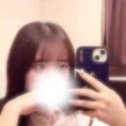 なぎ 雨だねー☔️ デリヘルラボ・クレージュ