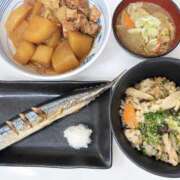 ヒメ日記 2026/09/28 19:25 投稿 かおり 人妻花かんざし