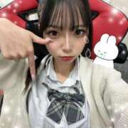 ヒメ日記 2025/12/11 12:21 投稿 いよ 学校帰りの妹に手コキしてもらった件 梅田