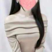 かな ＊2/22(日)のお礼しつれいします⭐️⸝⸝   本日12:00~23:30出勤です‼︎ ガッツリ痴漢倶楽部in渋谷