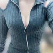 ヒメ日記 2026/01/24 04:42 投稿 東条かずは 全裸美女からのカゲキな誘惑