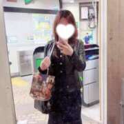 ヒメ日記 2025/11/21 16:31 投稿 まなつ 人妻花かんざし