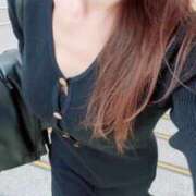 ヒメ日記 2026/03/28 09:37 投稿 まなつ 人妻花かんざし