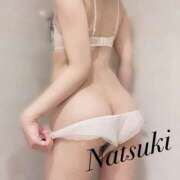 なつき たまらなくなる瞬間 贅沢なひと時