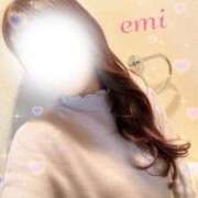 白鳥　えみ スタート♡ アムアージュ