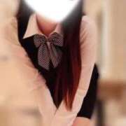 白鳥　えみ ドキドキな残業 アムアージュ