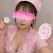 笑来　ここな 出勤しました♡ ノーパンパンスト スケベなOL梅田・兎我野店