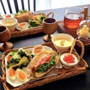 ヒメ日記 2025/05/12 08:16 投稿 ゆり 人妻花かんざし