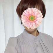 ヒメ日記 2026/04/04 08:00 投稿 ゆり 人妻花かんざし