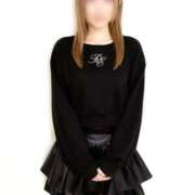 あみ 🐼明日出勤します🐼 池袋しろパラ