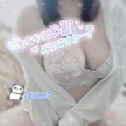 いずみ 色白ふわふわだよ💙 素人・巨乳「ちゃんこ幕張店」