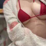 ヒメ日記 2025/11/12 11:12 投稿 みゆ プールサイド