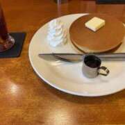 一橋 ふわ お知らせ 夜這い専門 発情する奥様たち梅田店