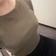 えま 本日出勤🩷 東京アロマスタイル