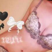 なる 急にいっぱい出ちゃう💦🩷 ごほうびSPA池袋店