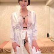 ヒメ日記 2025/07/31 12:09 投稿 凪沢ひかる プレジデントクラブ