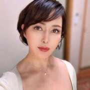 ヒメ日記 2025/08/25 15:27 投稿 凪沢ひかる プレジデントクラブ