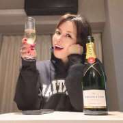 ヒメ日記 2025/11/15 06:24 投稿 凪沢ひかる プレジデントクラブ